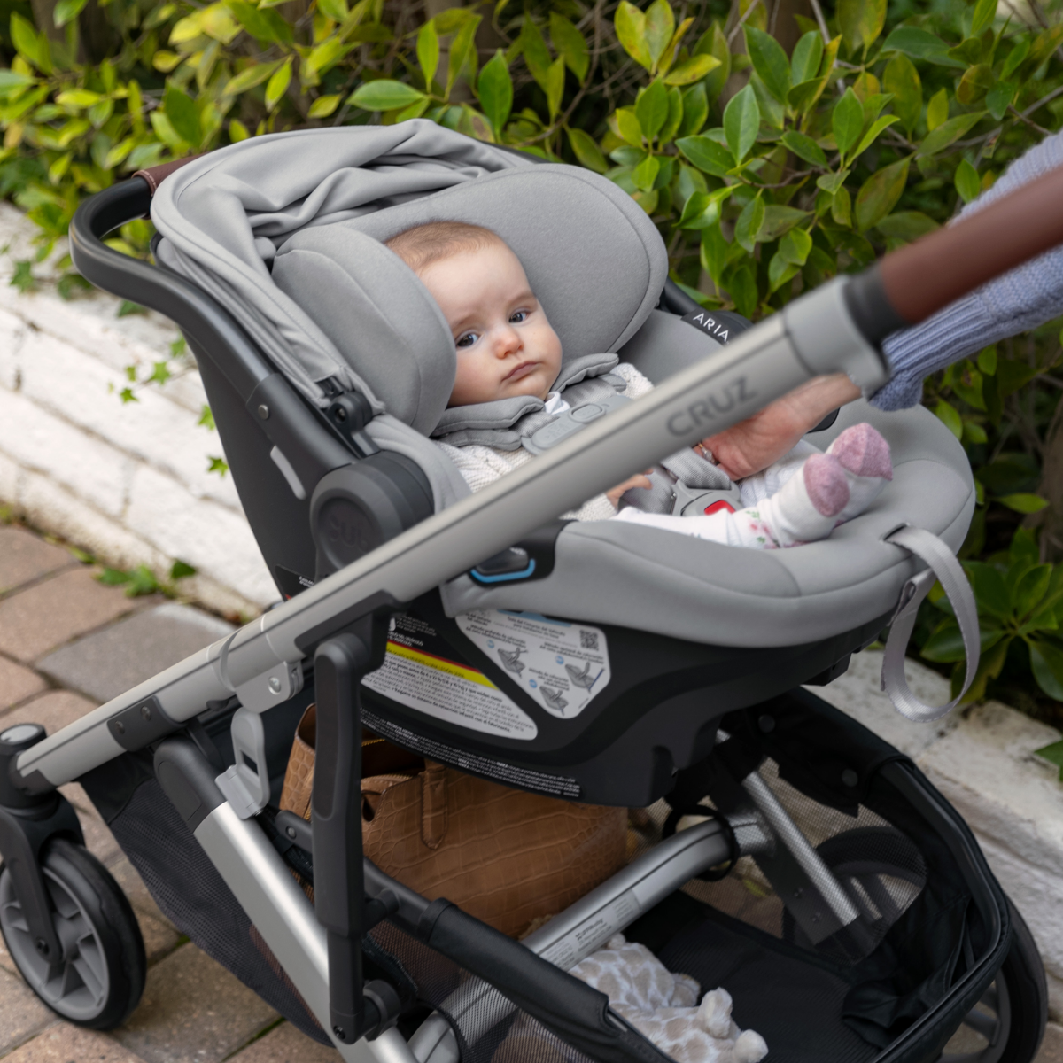 uppababy vista bassinet and stand UPPAbaby