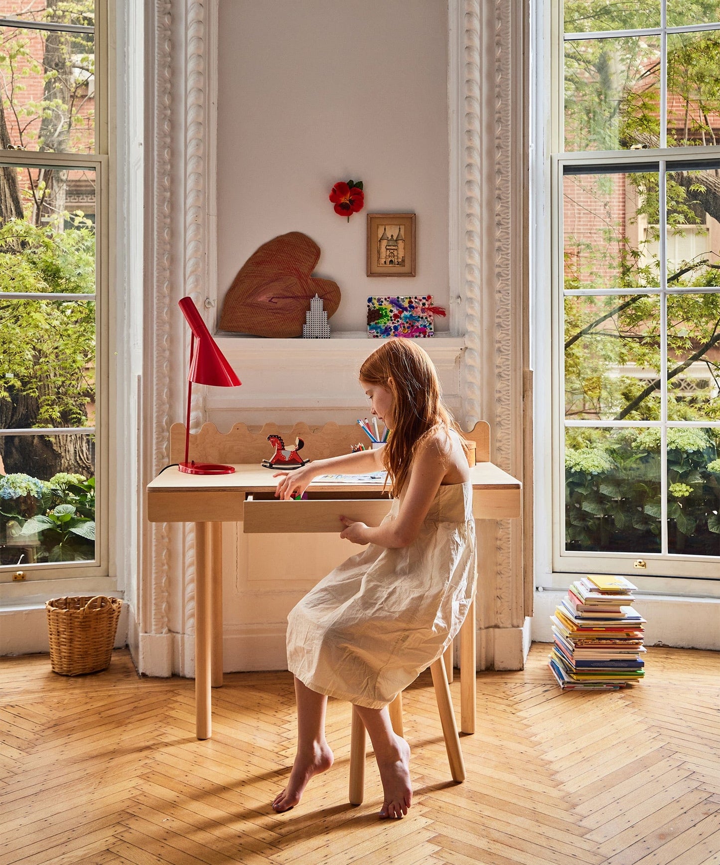 Oeuf Moss Desk - Tomato - 1MSDSK-02