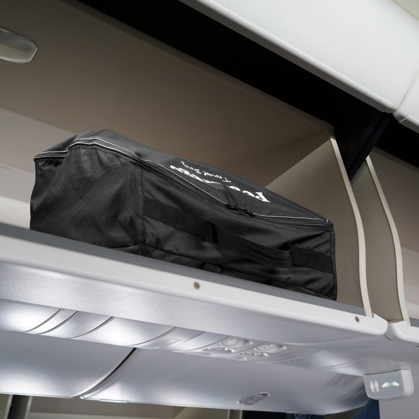 PEG Volo Compact Stroller - True Black - IP3100NA00GU13MO13