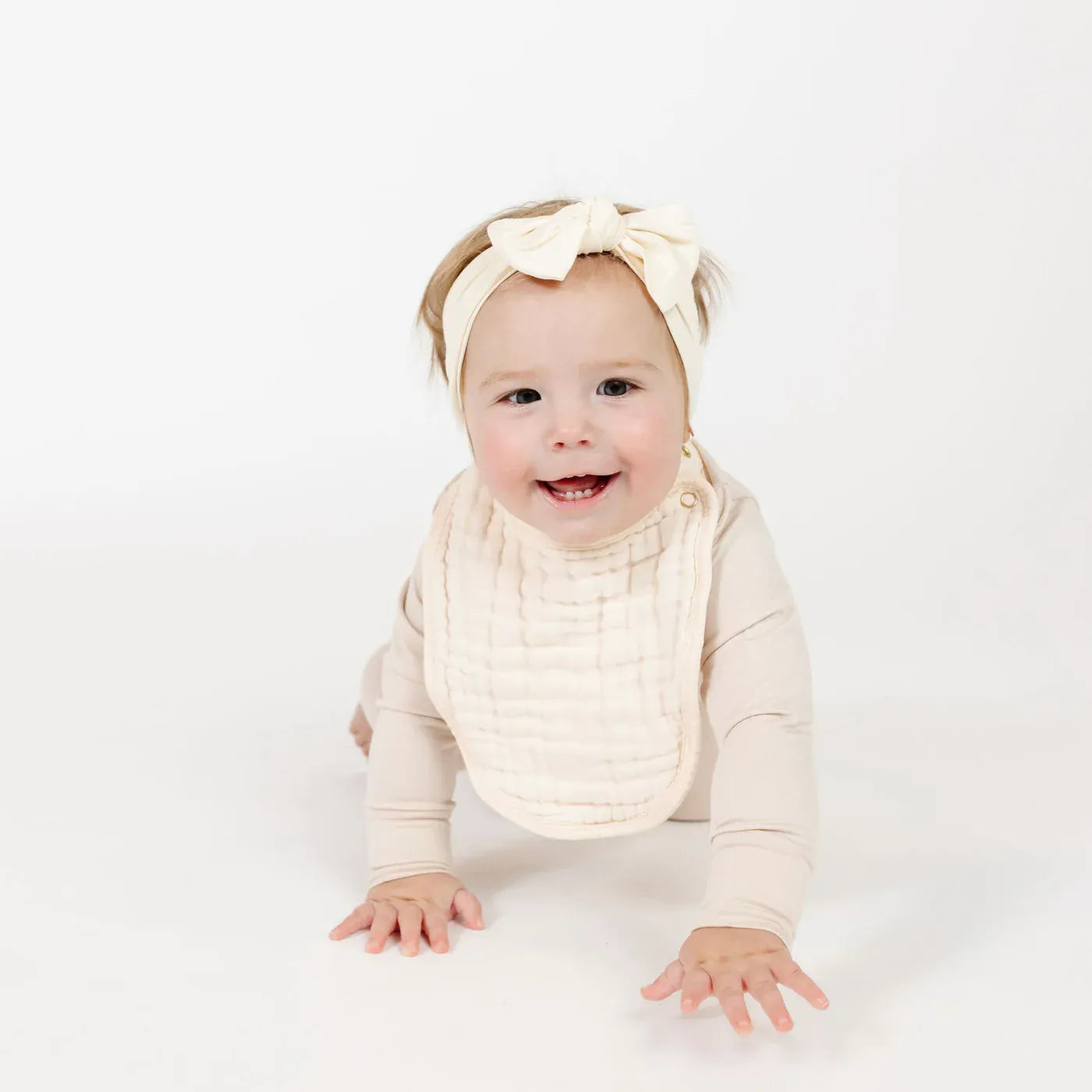 Lou Lou & Company Cloud Muslin Bib 2 pk - Cream