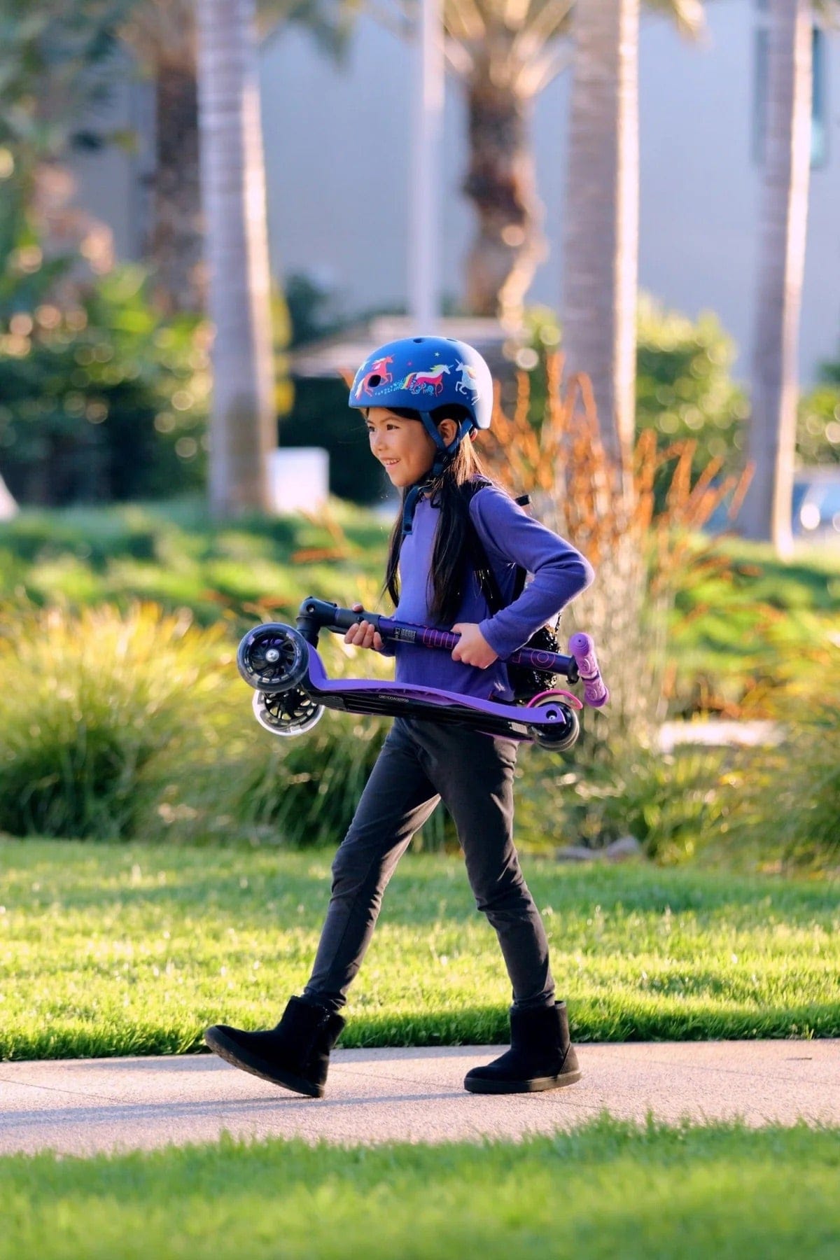 Micro Kickboard Micro Maxi Foldable LED Scooter - Purple - MMD100
