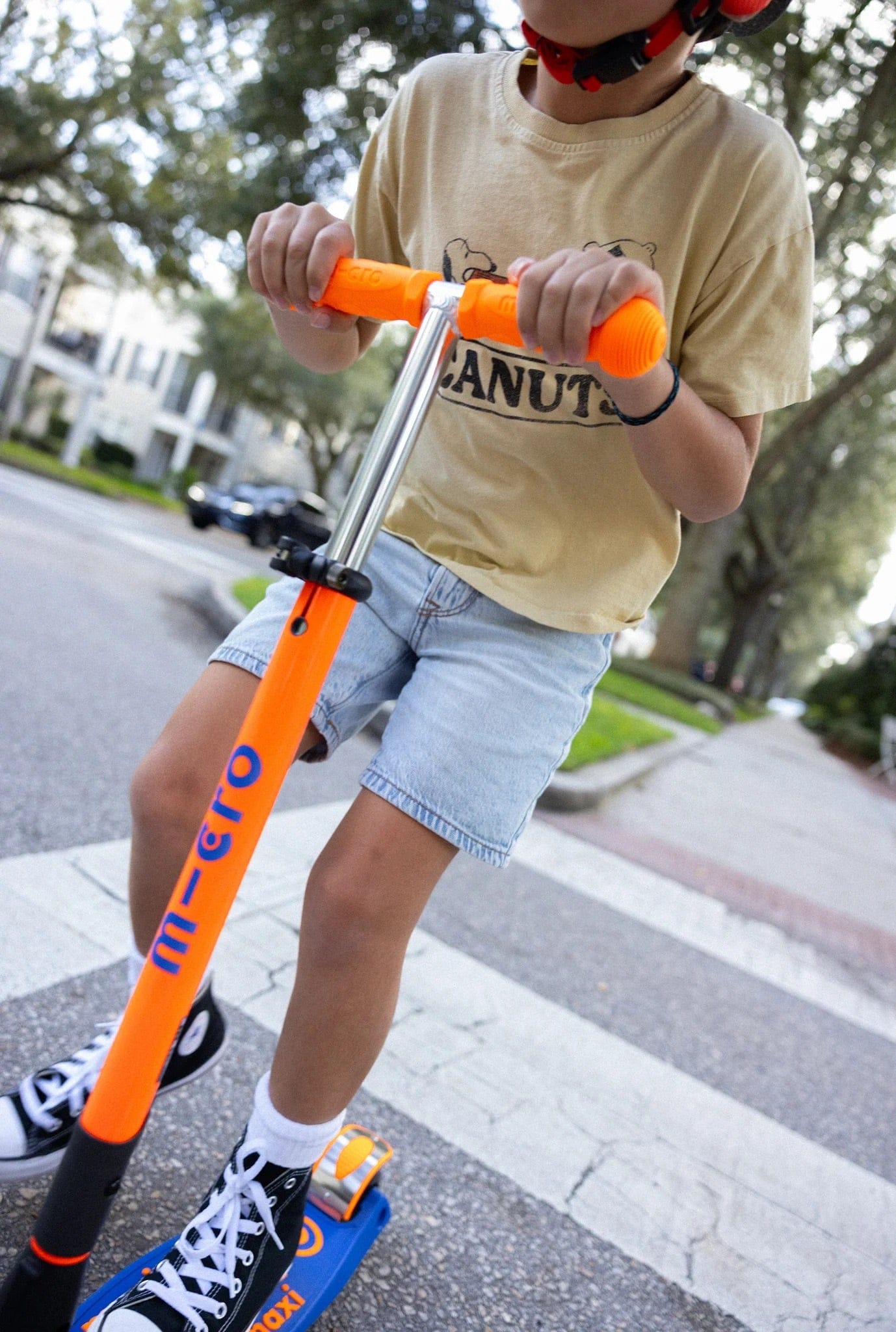 Micro Kickboard Maxi Deluxe Foldable LED Scooter - Neon Blaze Orange - MMD227