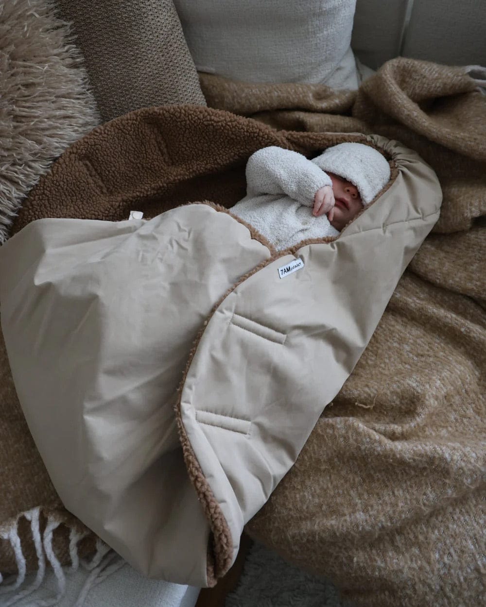 7 A.M. Enfant Nido Wrap - Benji - Oat Cacao - ND80-B1-OATCA