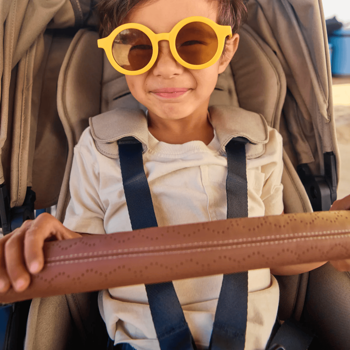 Veer Switch&Roll Luxe Single-to-Double Stroller + Infant Essentials Bundle - Gray Granite - BUN-SNR-LEA-BAS-GGRA