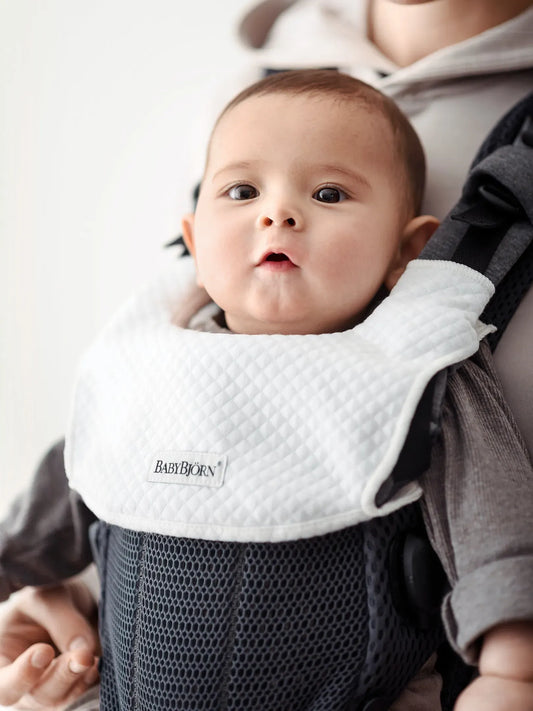 BabyBjörn Baby Carrier Accessories Bib for Carrier Harmony - Natural White - 039021US