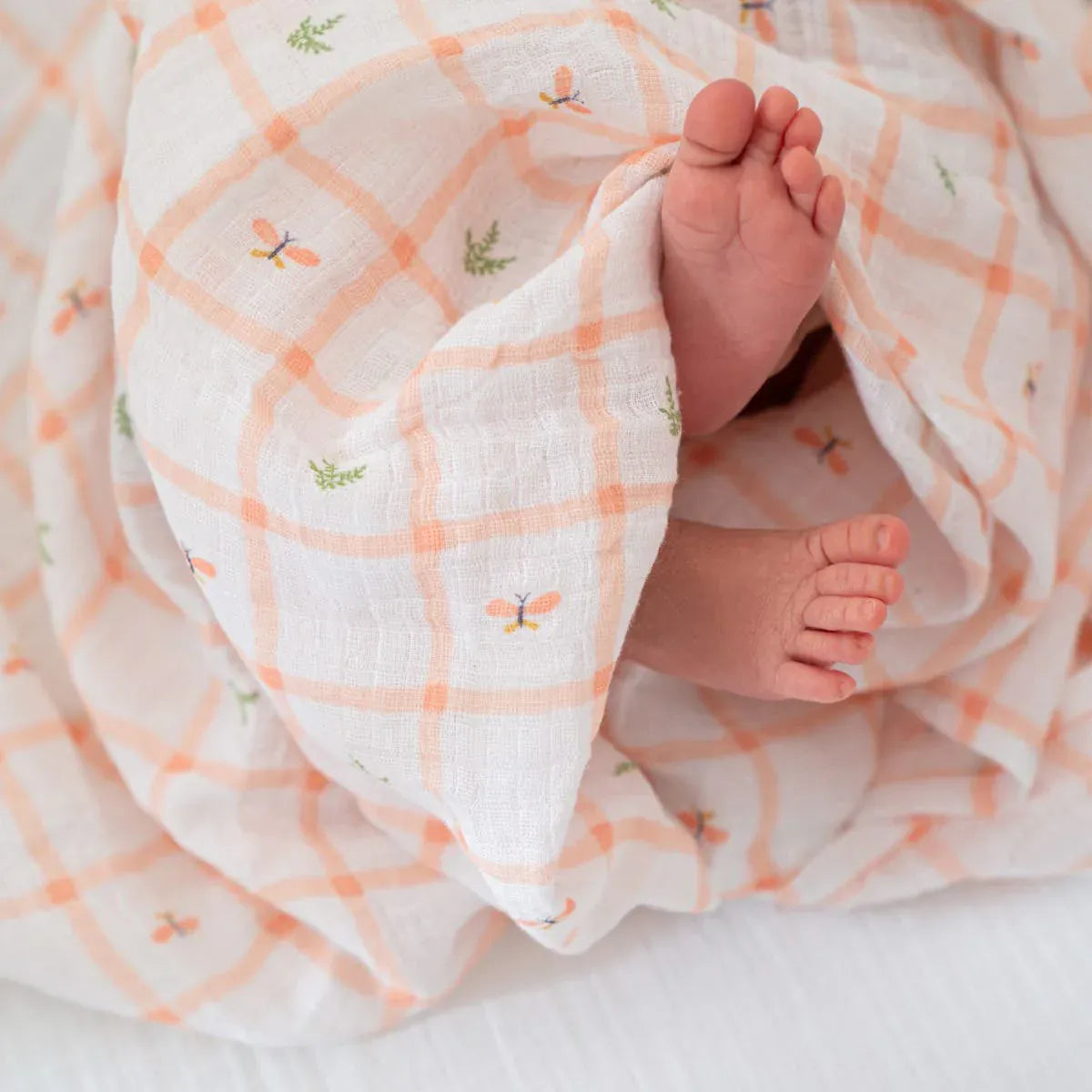 Aden + Anais Essentials Cotton Muslin Swaddle Blanket 4 pk - Country Floral - ESWC40031