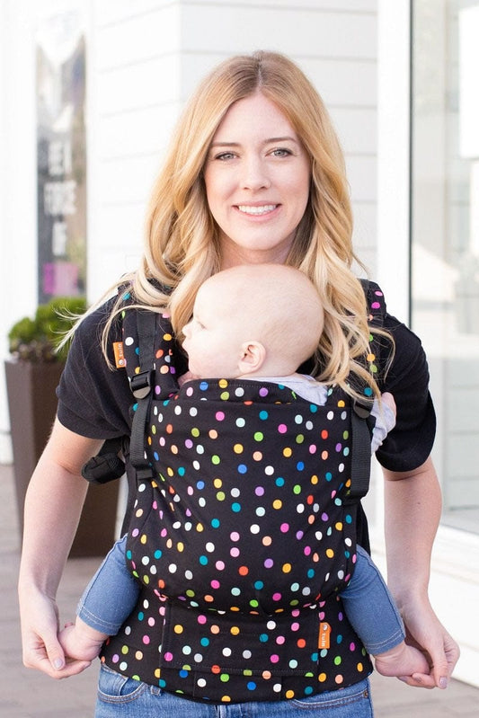 Tula Free to Grow Carrier - Confetti Dot