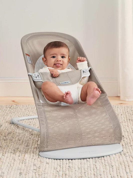 BabyBjörn Bouncer Balance Soft, Light Gray Frame Mesh Gray Beige/Grey - 005144US