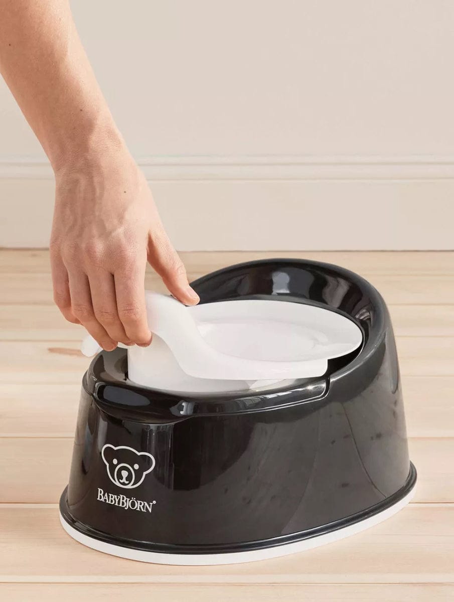 BabyBjorn Smart Potty - Black / White - 051256US
