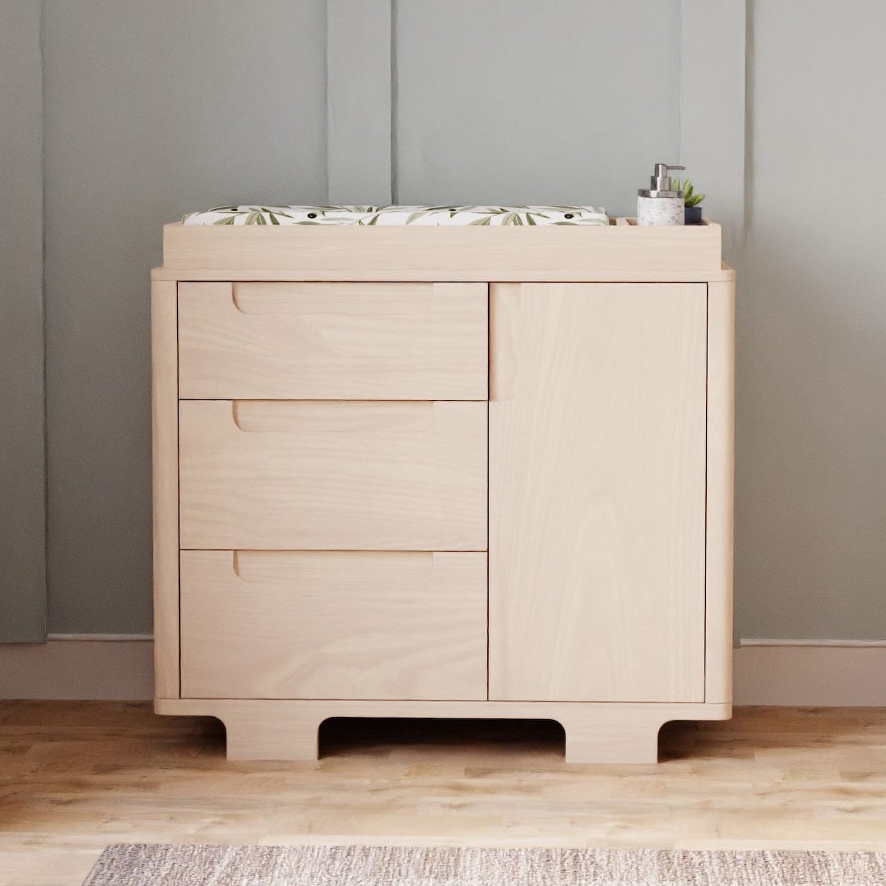 Babyletto Yuzu 3-Drawer Changer Dresser, KD w/Removable Changing Tray - Washed Natural - M23423NX