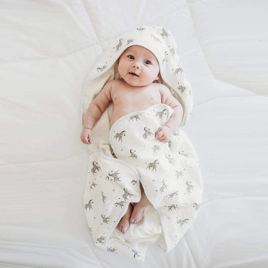 Bamboo Little Hooded Baby Towel & Washcloth Set - Zebra - TOW-WAS-ZEB-W