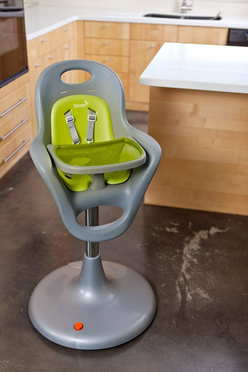 Boon Flair Pedestal Highchair - Grey/Green