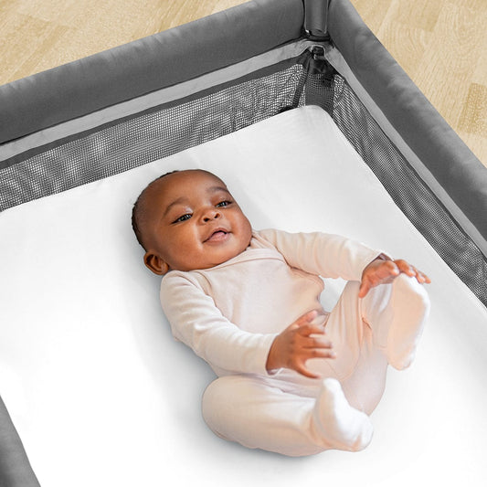Chicco Dash Playard Sheets - White / Stripe - 04087017370070