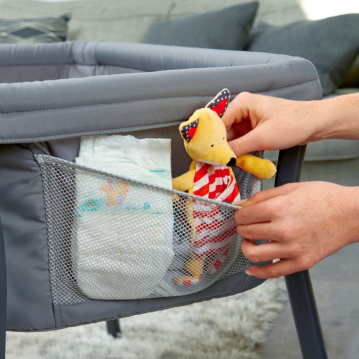 Chicco LullaGo Anywhere Portable Bassinet - Grey Star - 00079061840070