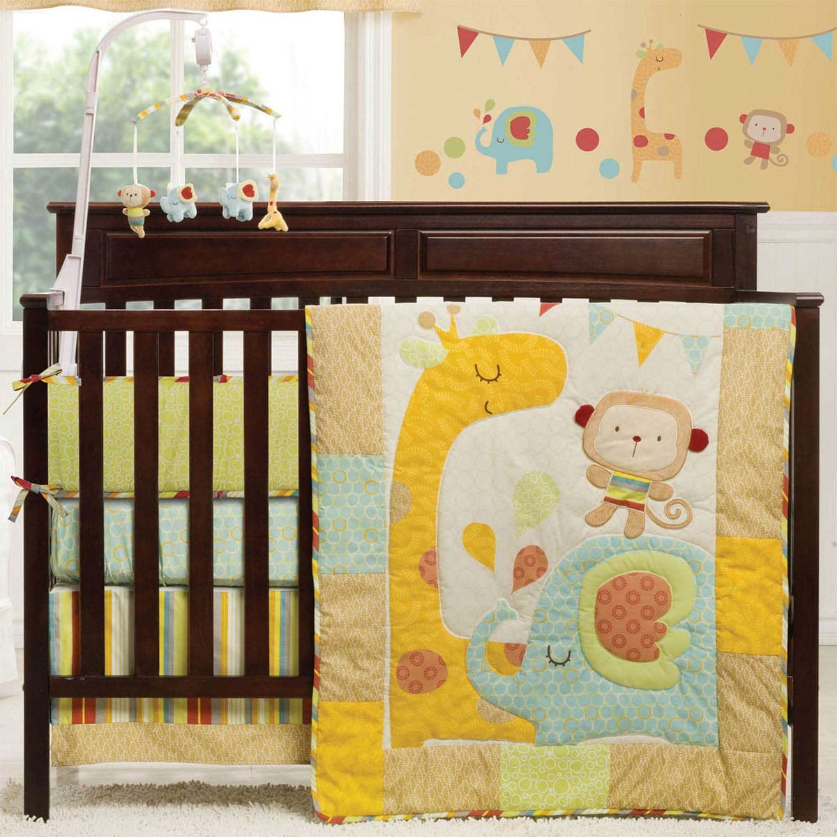 Graco Jungle Friends 4 Piece Crib Bedding Set by KidsLine - GR110BED4