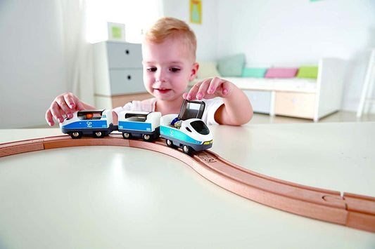 Hape Figure 8 Safety Train Railway Set - E3729
