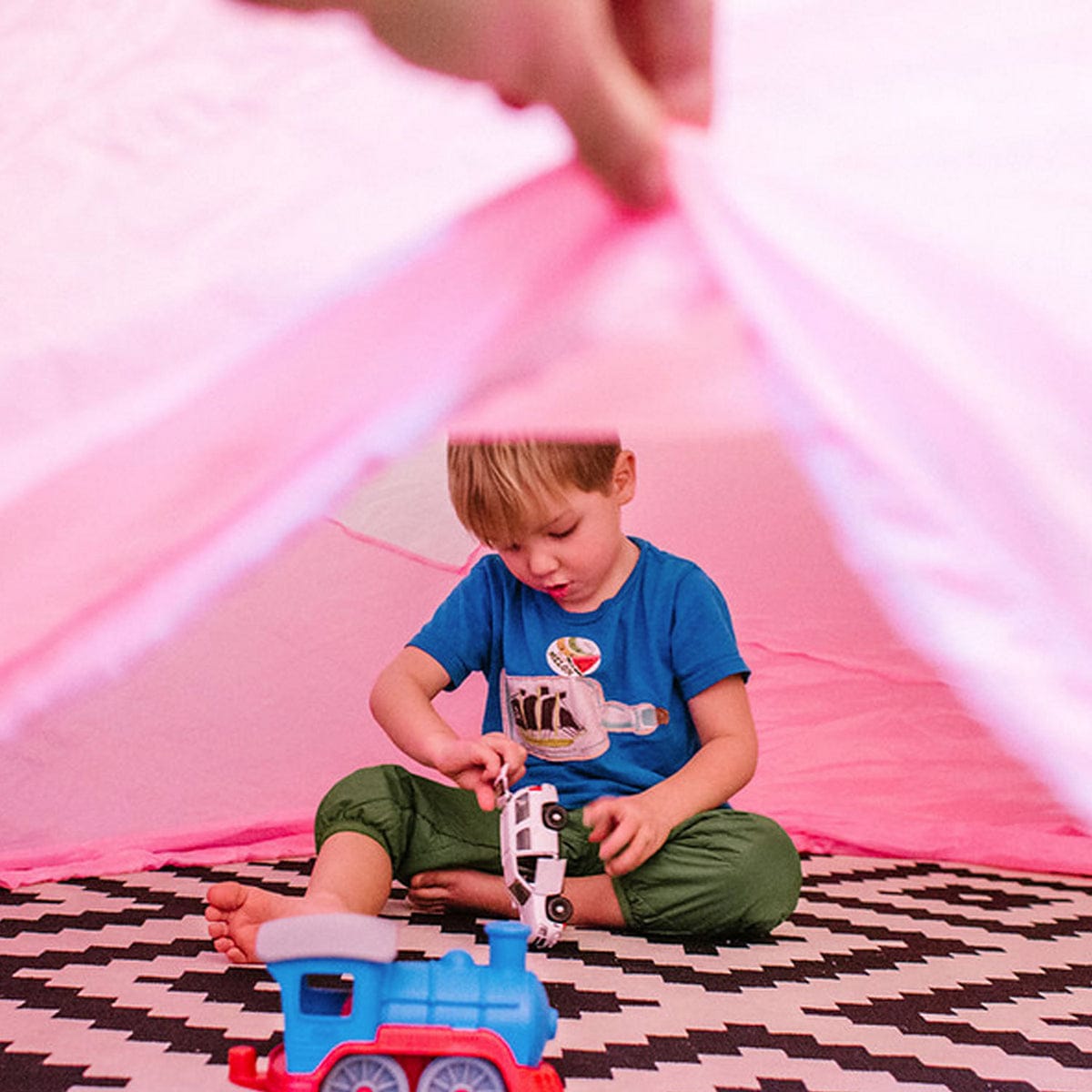 Airfort Inflatable Fort for Kids Pink and White