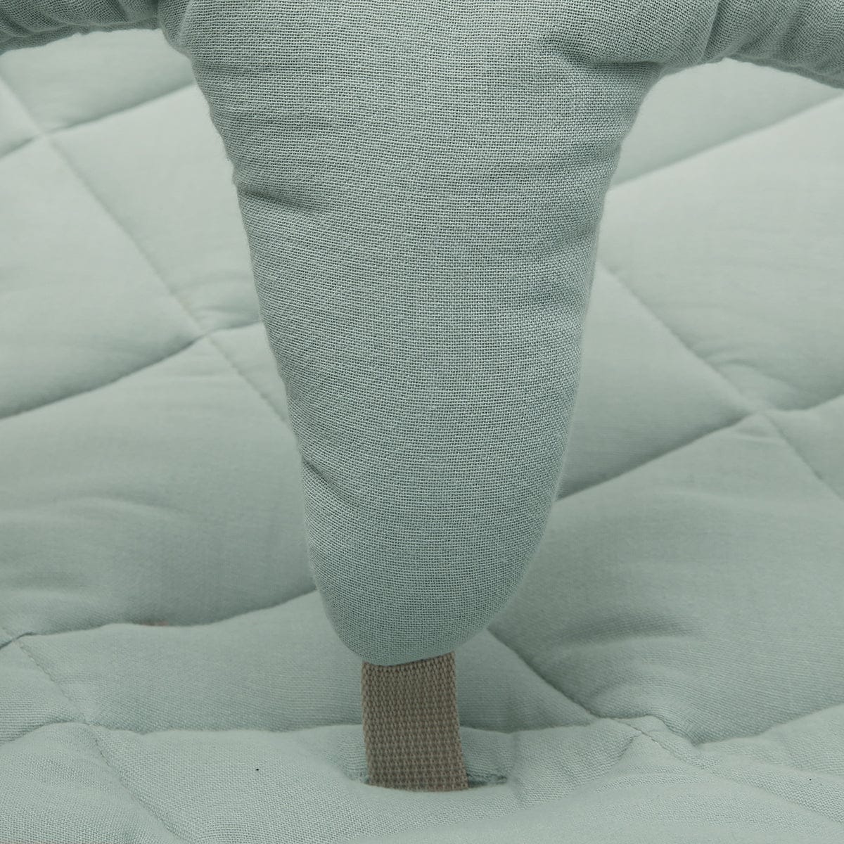 Charlie Crane LEVO Baby Rocker - Beech / Farrow - LEVO-FARROW