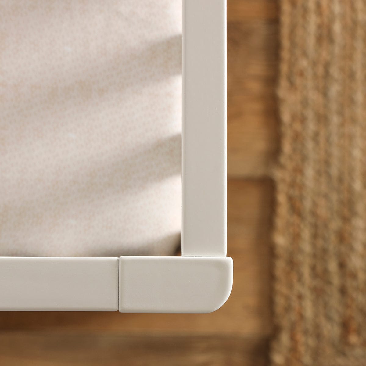 dadada Austin 3-in-1 Convertible Crib - White - 11001