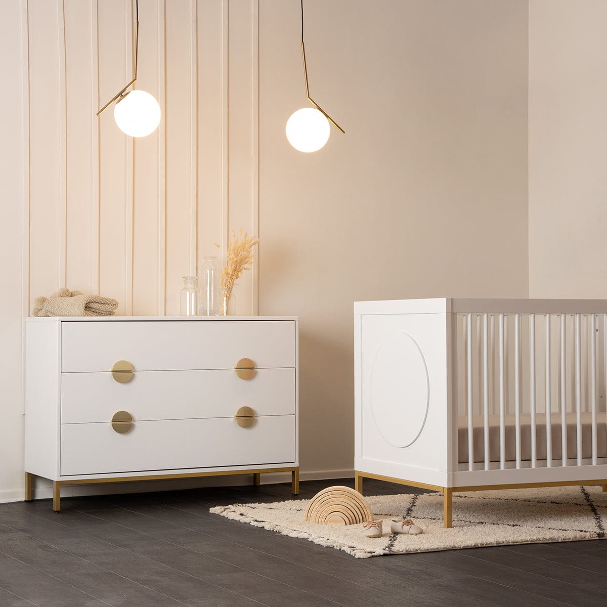 dadada Chicago 3-Drawer Dresser - White / Gold - 41891-DA