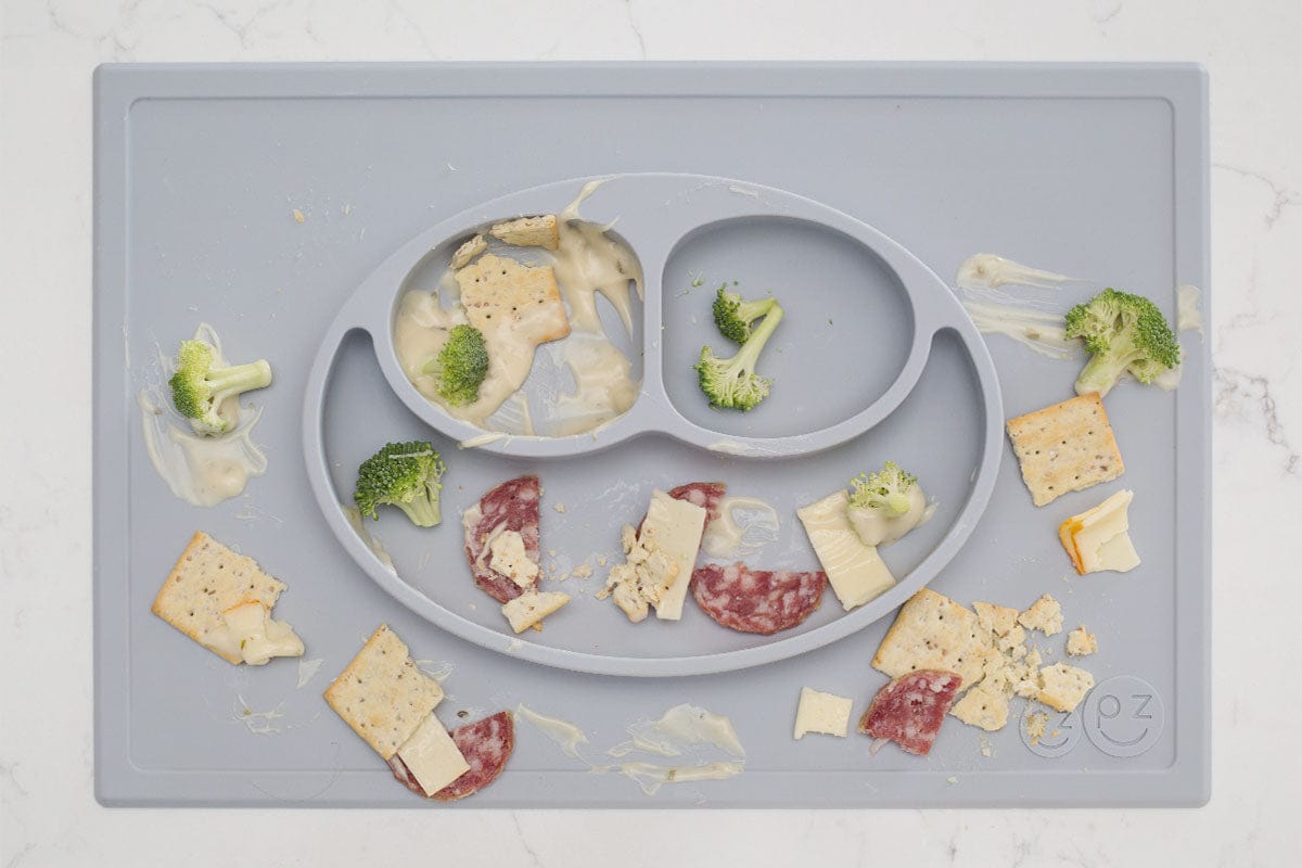 EZPZ Happy Mat Placemat & Plate - Pewter