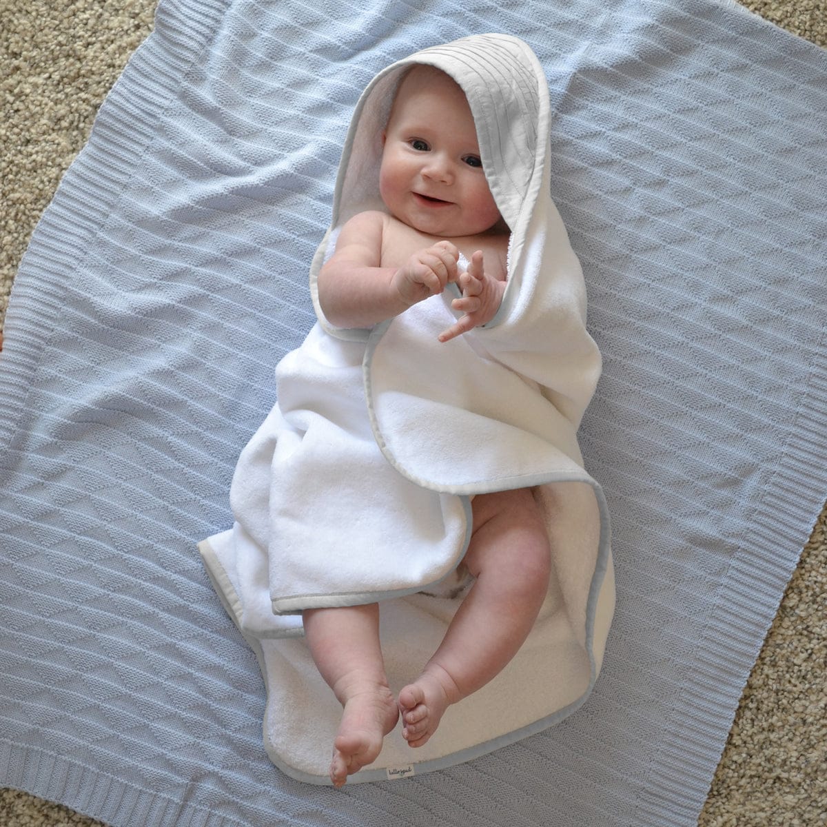 Hello Spud Organic Cotton Hooded Towel and Washcloth Set - Pintuck Gray - HS-TLST-000046