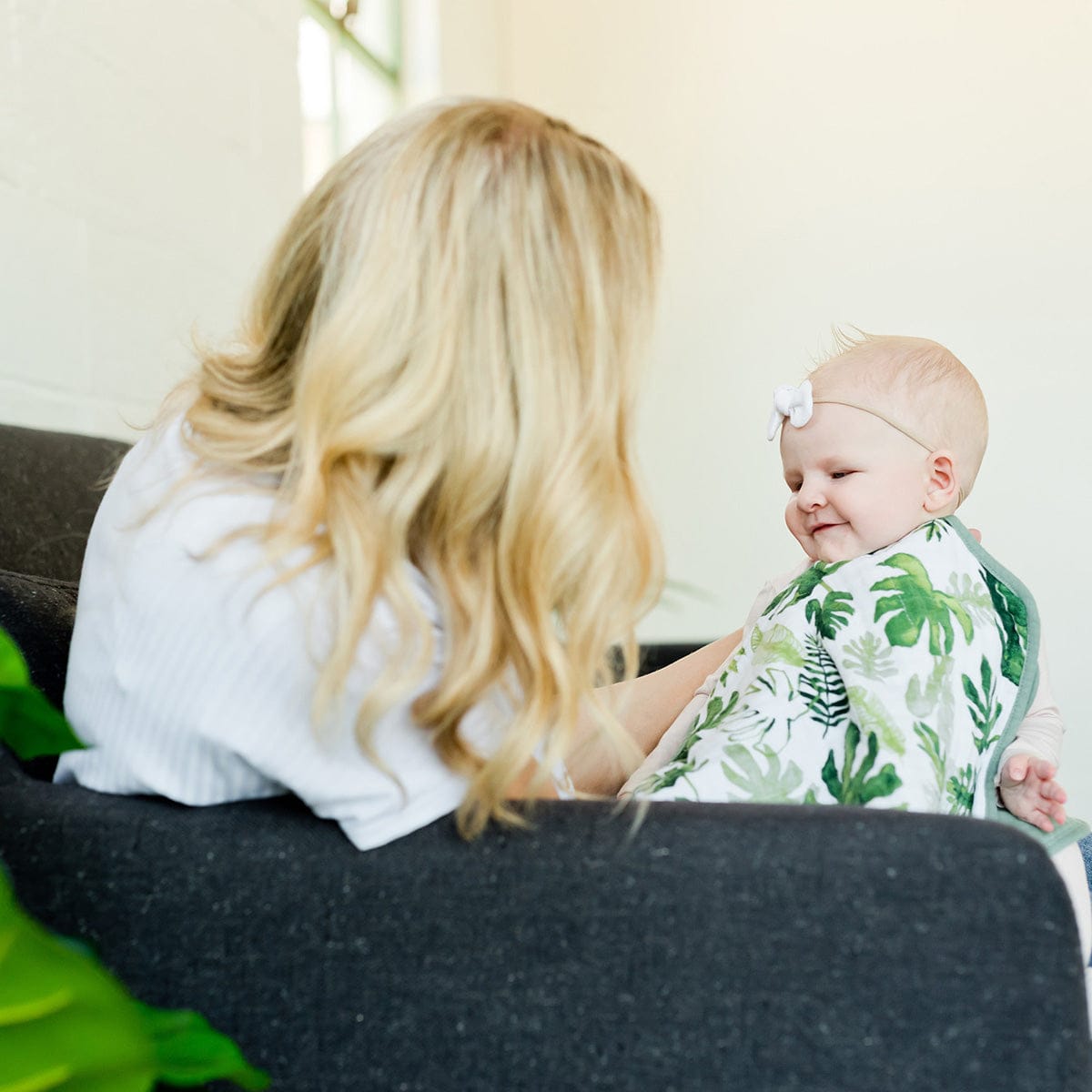 Little Unicorn Cotton Muslin Burp Cloth 2 Pack - Tropical Leaf - UF0905