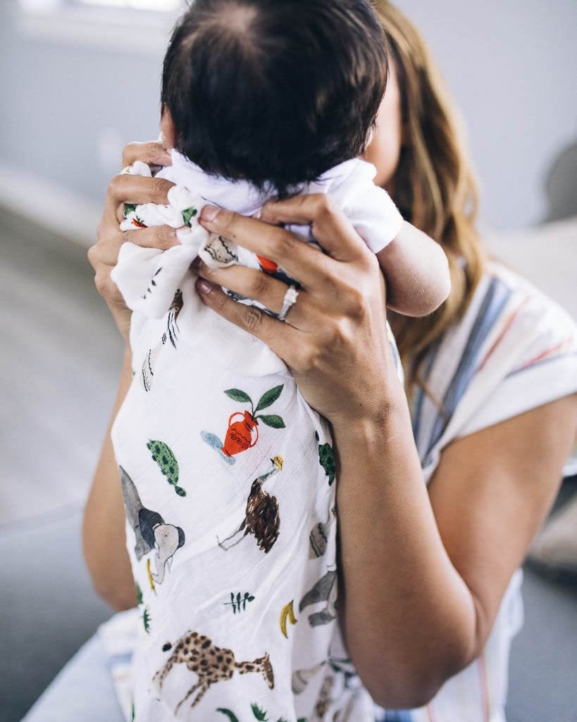 Little Unicorn Deluxe Muslin Swaddle - Safari Social - UB0530