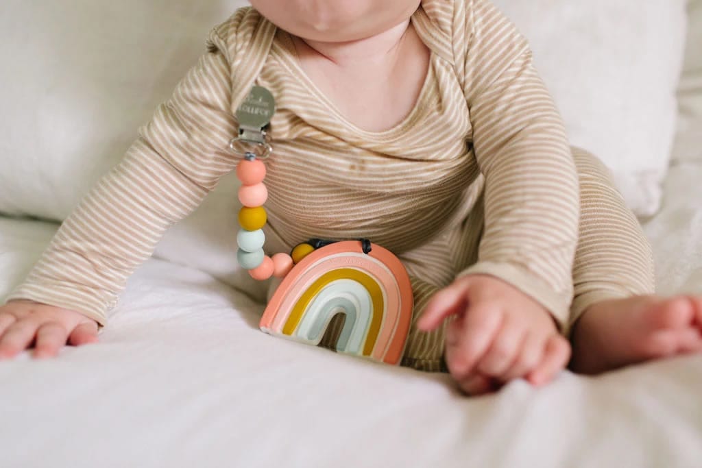 Loulou Lollipop Silicone Teether with Clip - Pastel Rainbow - RBPSTLSET