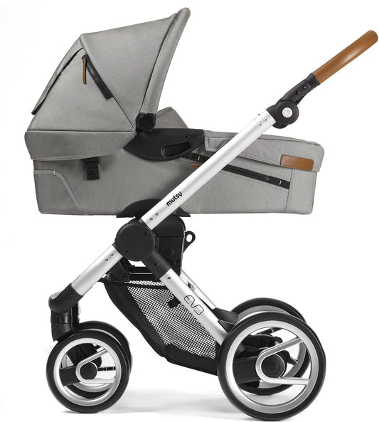 Mutsy Evo Urban Nomad Bassinet - Light Grey - BASEVOUNLGREY
