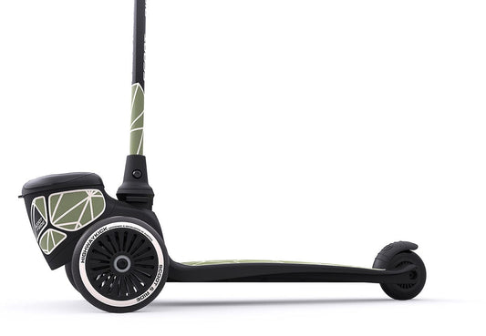 Scoot & Ride Highwaykick 2 Lifestyle Scooter - Green Lines - SRUS-HWK2-GREENLINES