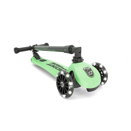Scoot & Ride HighwayKick3 LED Scooter - Kiwi - SRUS-HWK3-KIWI