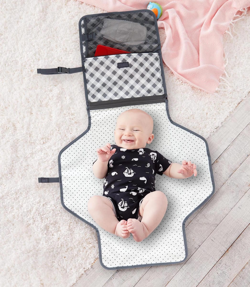 Skip Hop Pronto Changing Station - Gingham