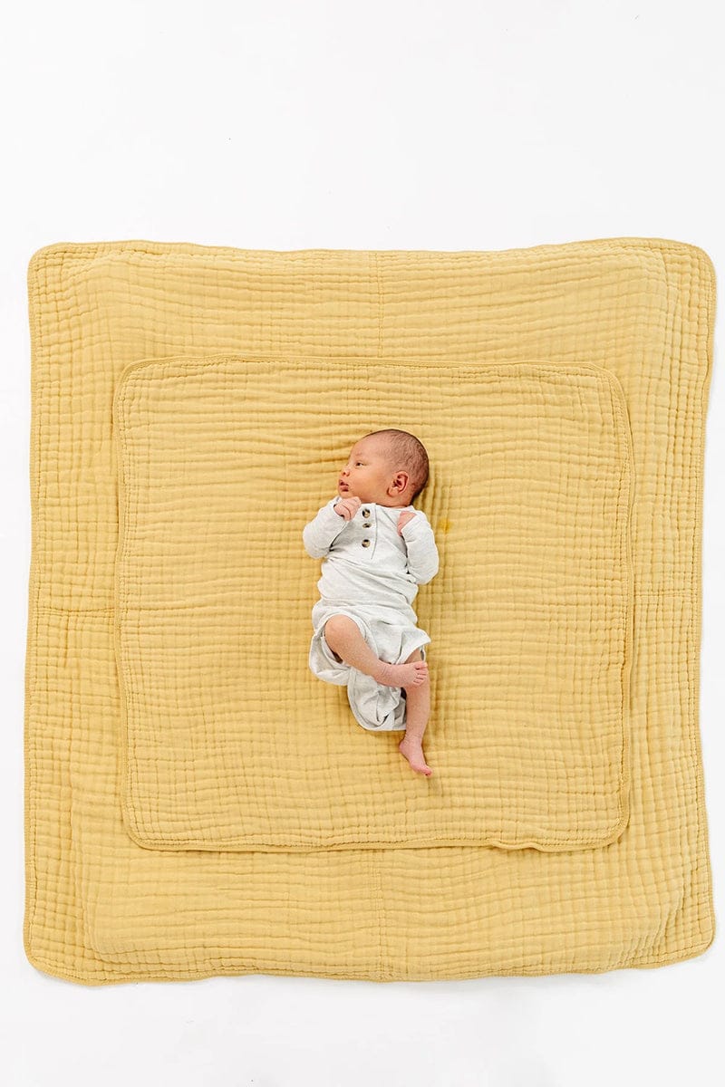 Lou Lou & Company Cloud Muslin Quilt - Honey, Large - 20995