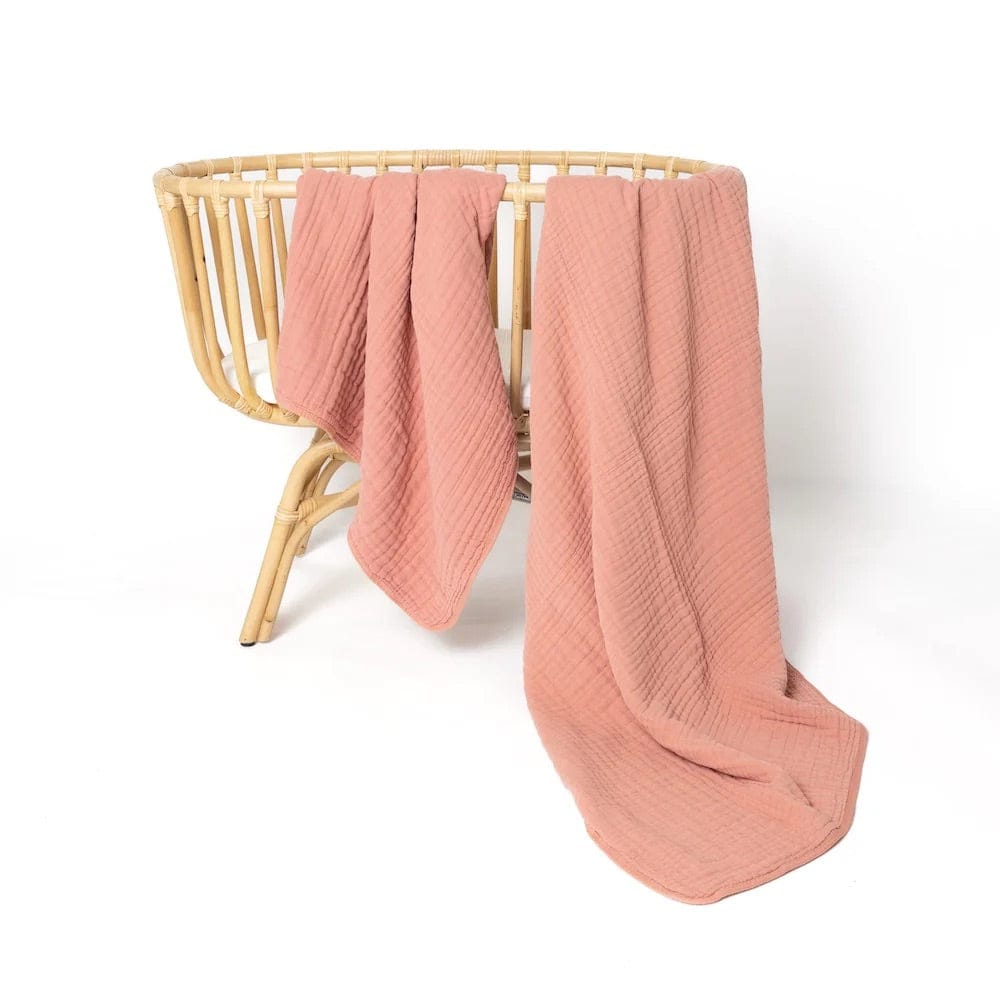 Lou Lou & Company Cloud Muslin Quilt - Rose, Large - 20997