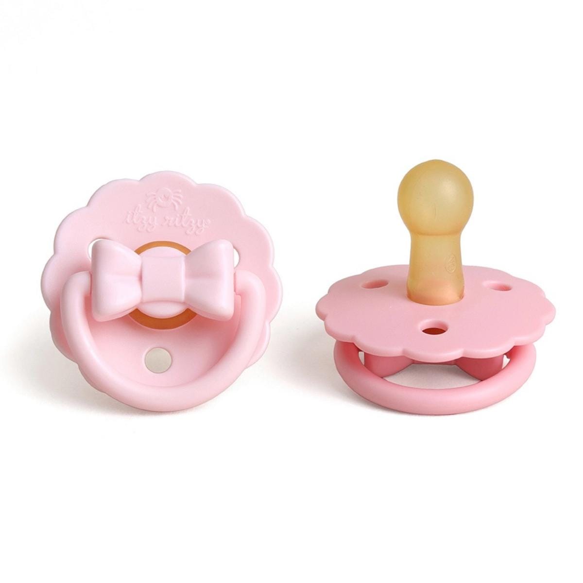 Itzy Ritzy Itzy Soother 2-Pack Natural Rubber Pacifiers - Pink Bow (0-6M) - 704801877