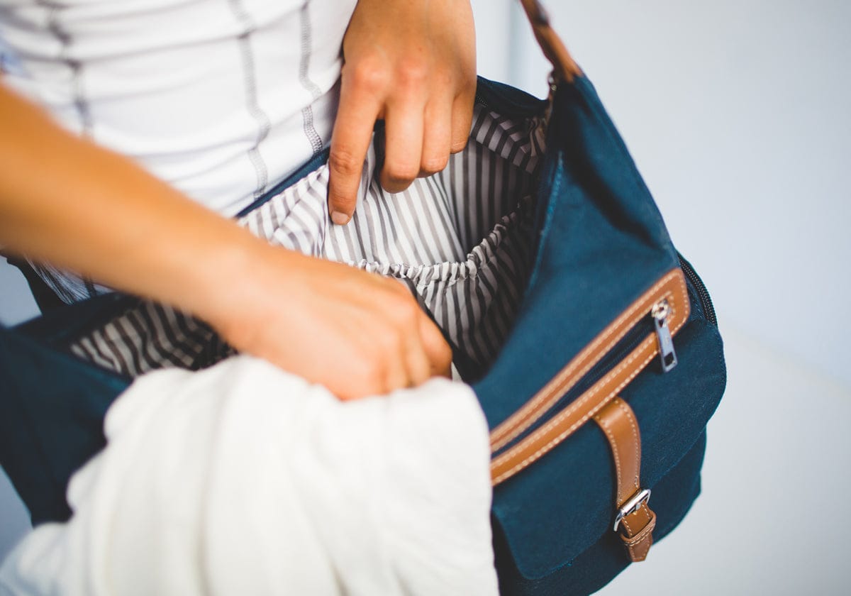 Little Unicorn Rambler Satchel - Obsidian