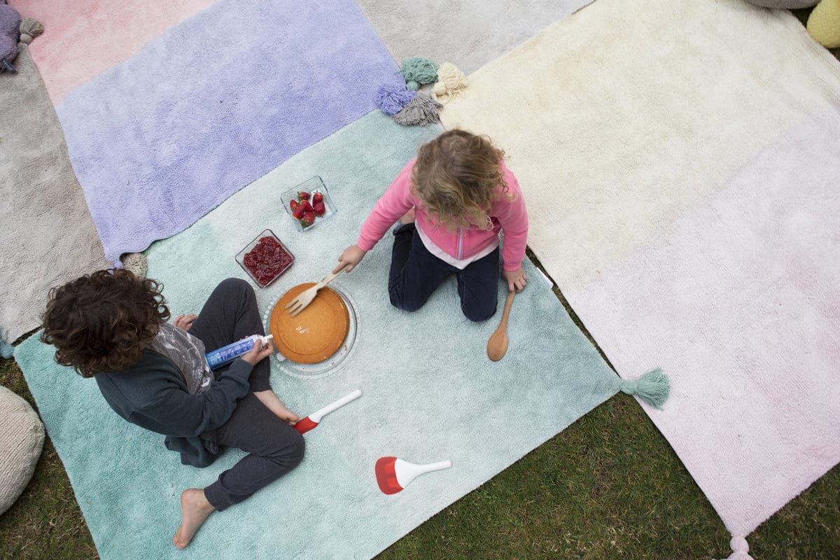 Lorena Canals Ombre Rug - Vanilla/Soft Pink (4' x 5' 3") - C-DE-VP