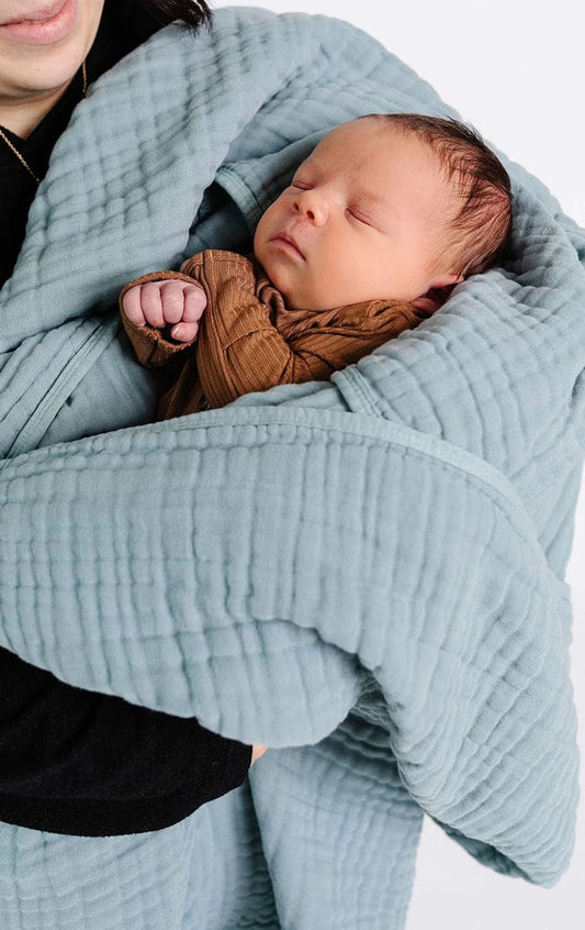Lou Lou & Company Cloud Muslin Quilt - Steel, Small - 20190