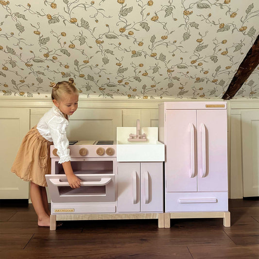Essential Play Kitchen - KIT-E-WH