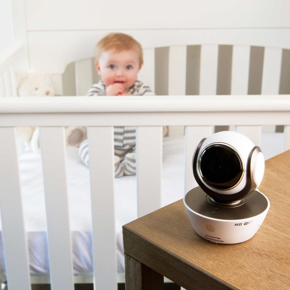 Motorola Digital Video Wireless Baby Monitor - MOTO-MBP853