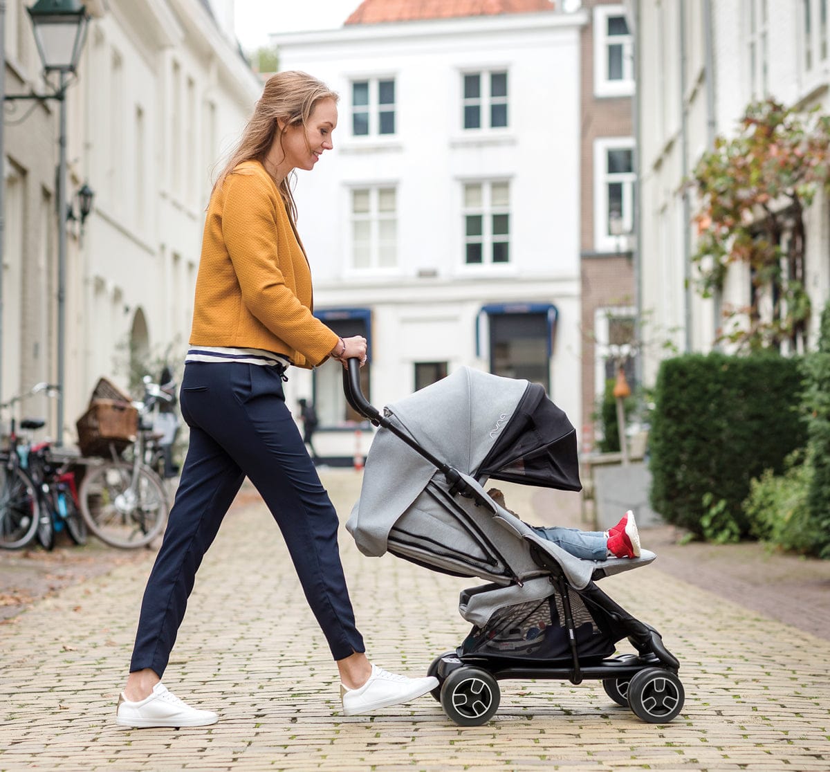 Nuna 2019 Pepp Next Stroller - Caviar - ST09401CVR