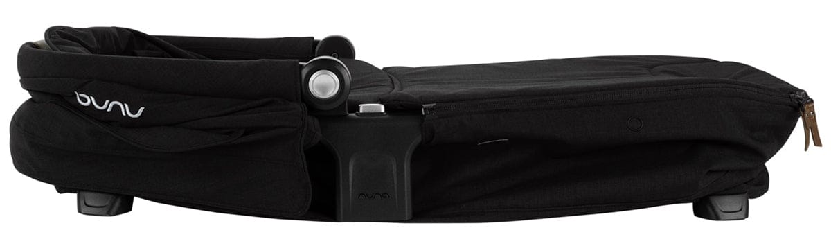 Nuna Triv Bassinet - Caviar - CC15300CVR