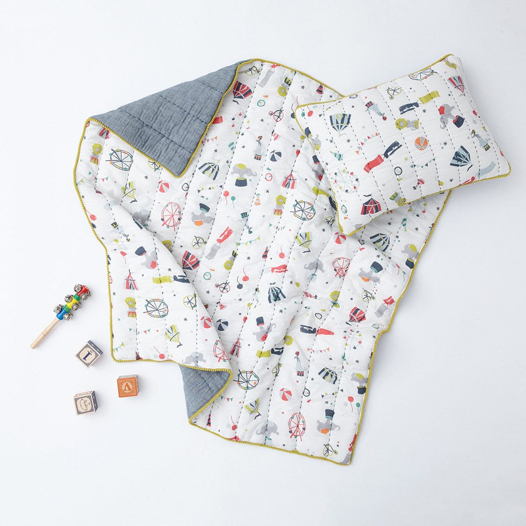 Petit Pehr Quilted Blanket - Big Top - BTQBKT