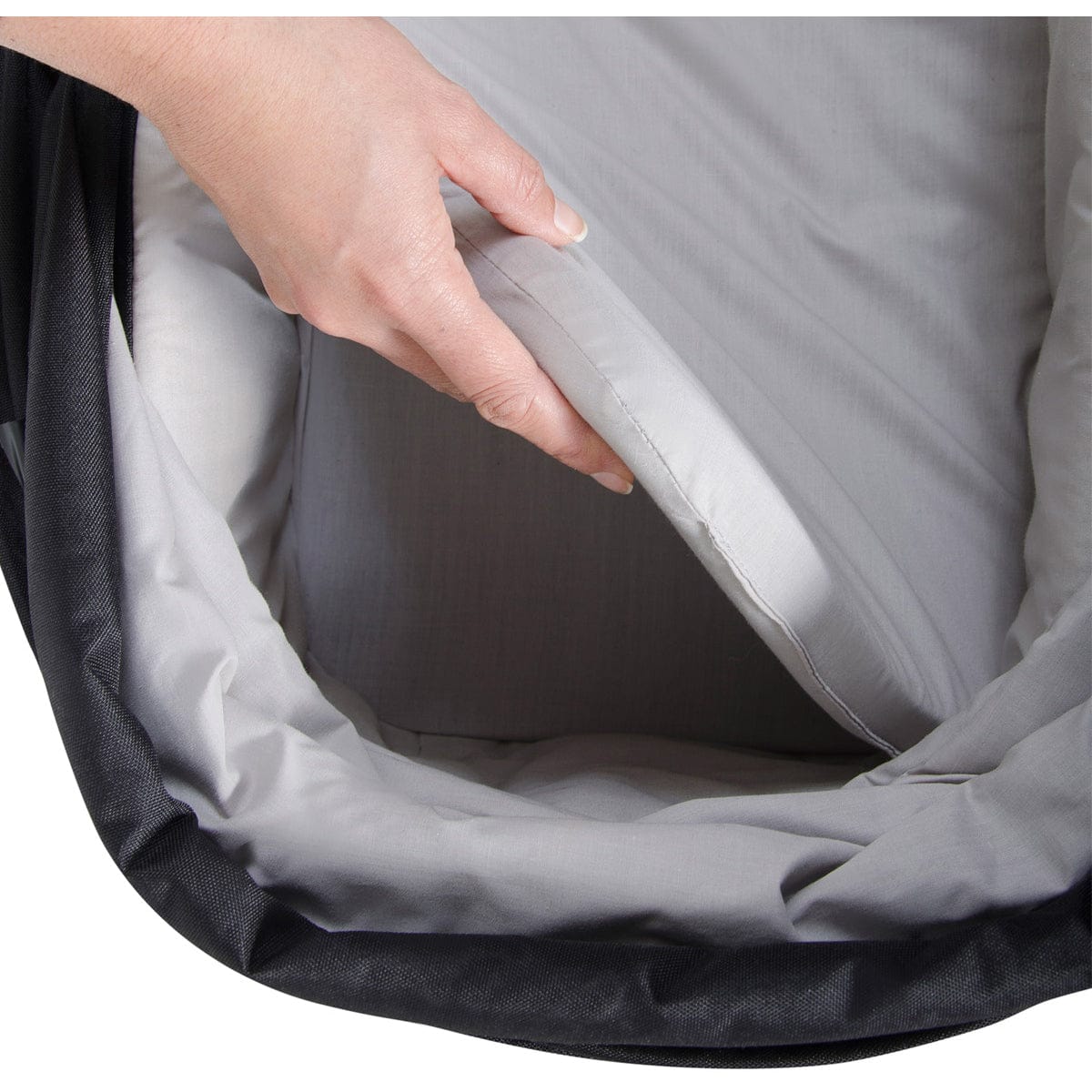 Phil & Teds Snug Carrycot in Black - PTCOT-5-200