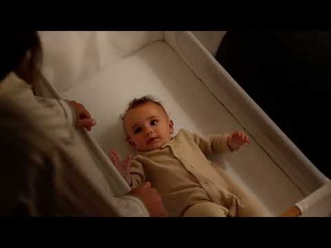 Snuz SnuzPod 5 Bedside Bassinet - Walnut
