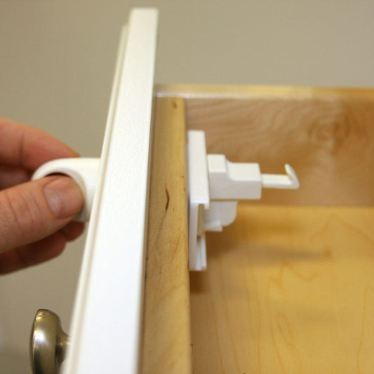 Qdos Adhesive Magnet Lock, 4 Pack - White - 17-10006