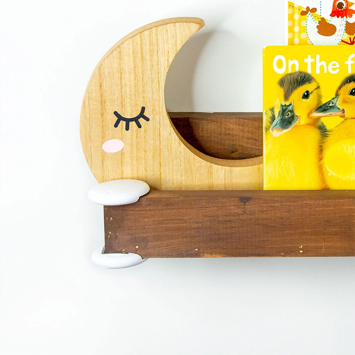 Qdos StayPut™ Corner Protectors, 8 Pack - White