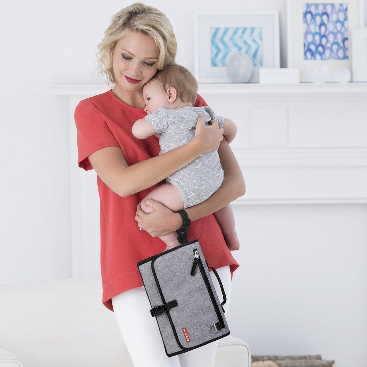 Skip Hop Pronto Changing Station - Heather Grey - 202206