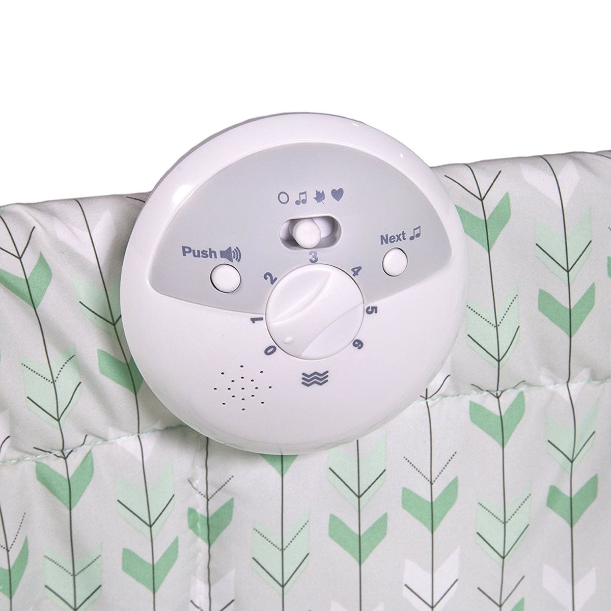 Summer Infant Classic Comfort Wood Bassinet - On-Point